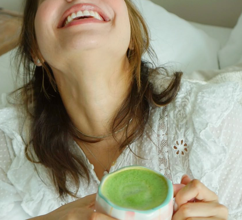 Does Matcha Stain Your Teeth? – Yōko Matcha